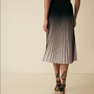 REISS pleated ombré midi skirt NWOT size 2